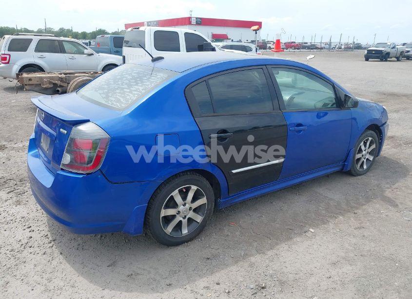 Photo 4 of 2012 Nissan Sentra 2.0 SR (VIN 3N1AB6AP2CL674061)