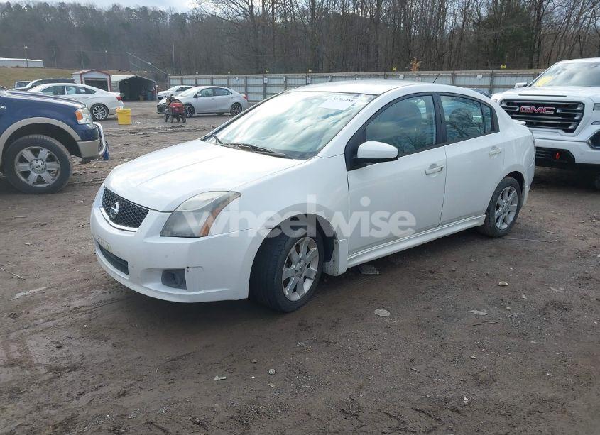 Photo 2 of 2012 Nissan Sentra 2.0 SR (VIN 3N1AB6AP2CL689028)