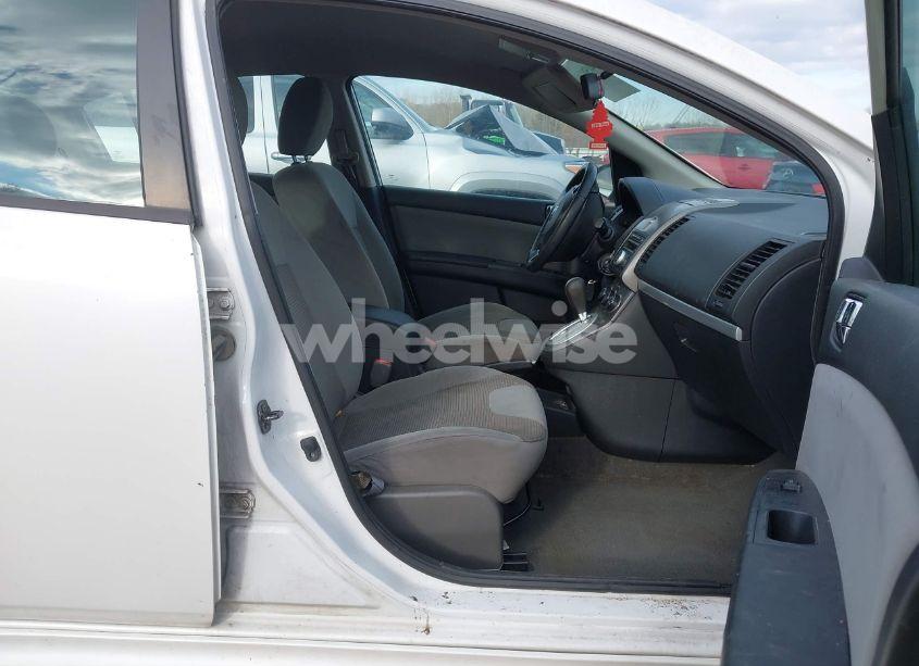 Photo 5 of 2012 Nissan Sentra 2.0 SR (VIN 3N1AB6AP2CL689028)