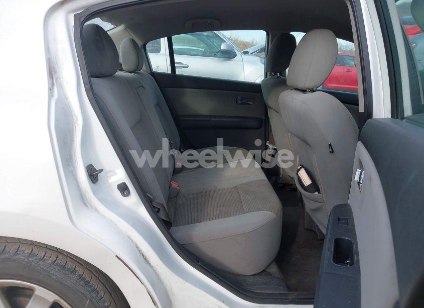 Photo 8 of 2012 Nissan Sentra 2.0 SR (VIN 3N1AB6AP2CL689028)