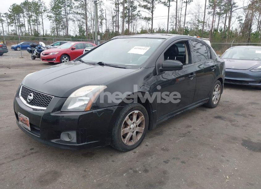 Photo 2 of 2012 Nissan Sentra 2.0 SR (VIN 3N1AB6AP2CL728104)