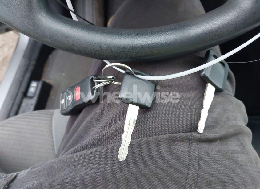 Photo 11 of 2010 Nissan Sentra 2.0/2.0S/SR/2.0SL (VIN 3N1AB6AP3AL671036)