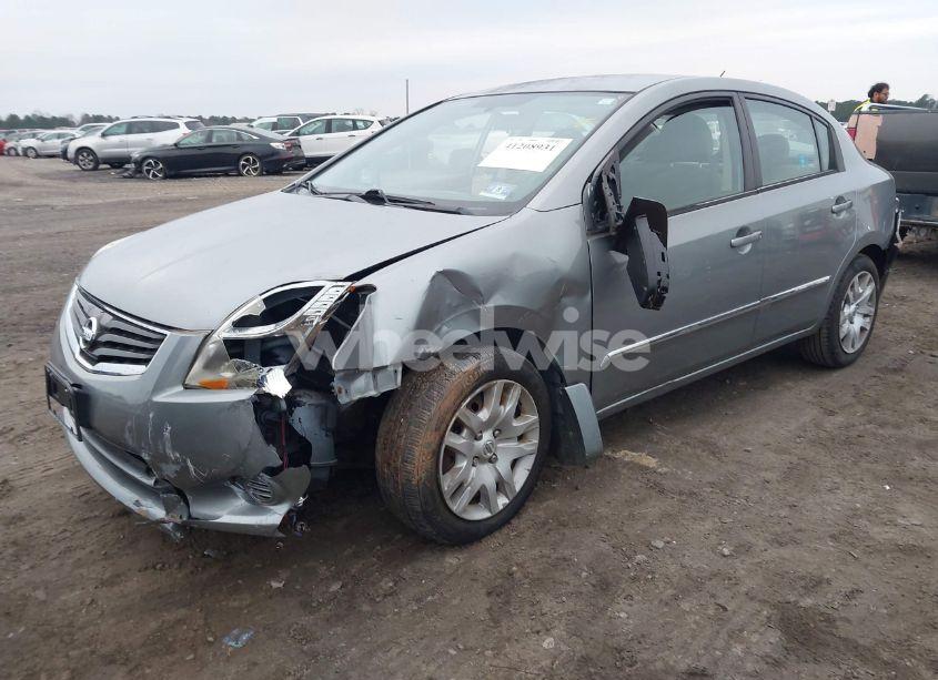 Photo 2 of 2010 Nissan Sentra 2.0/2.0S/SR/2.0SL (VIN 3N1AB6AP3AL671036)