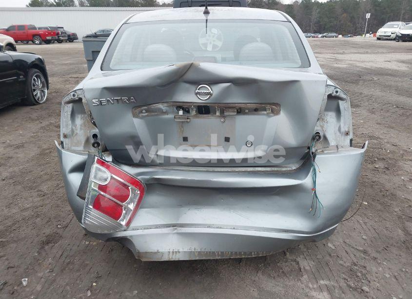 Photo 6 of 2010 Nissan Sentra 2.0/2.0S/SR/2.0SL (VIN 3N1AB6AP3AL671036)