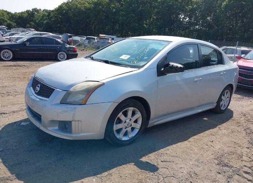 Photo 2 of 2010 Nissan Sentra 2.0SR (VIN 3N1AB6AP3AL674776)
