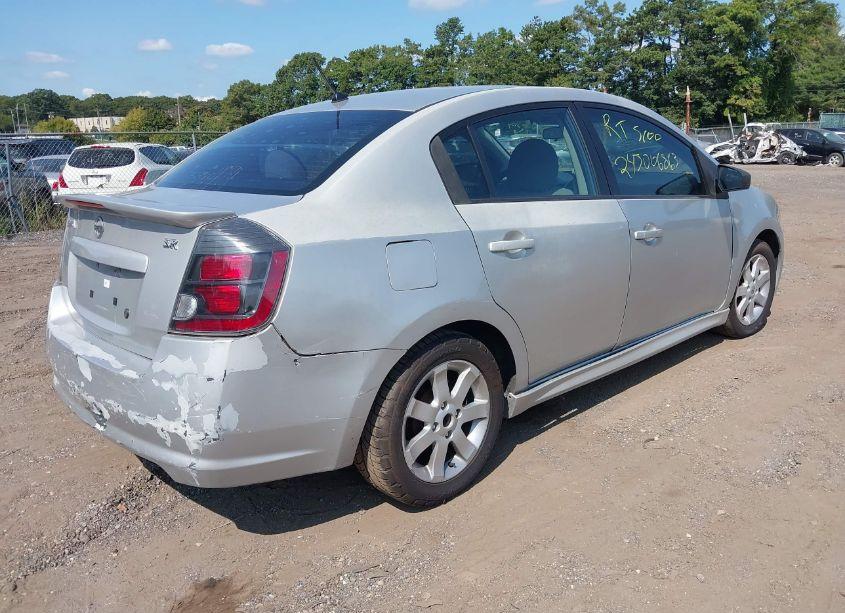 Photo 4 of 2010 Nissan Sentra 2.0SR (VIN 3N1AB6AP3AL674776)