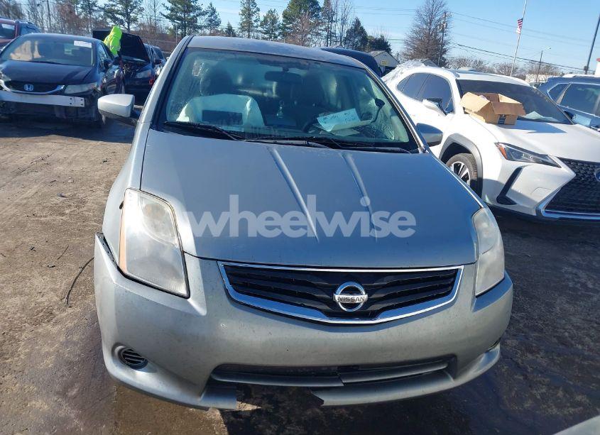 Photo 11 of 2010 Nissan Sentra 2.0S (VIN 3N1AB6AP3AL676592)