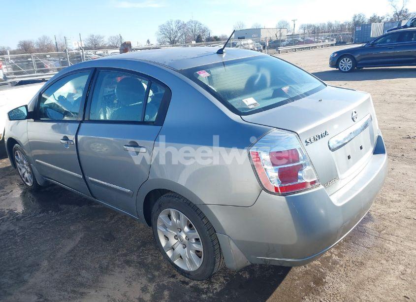 Photo 3 of 2010 Nissan Sentra 2.0S (VIN 3N1AB6AP3AL676592)