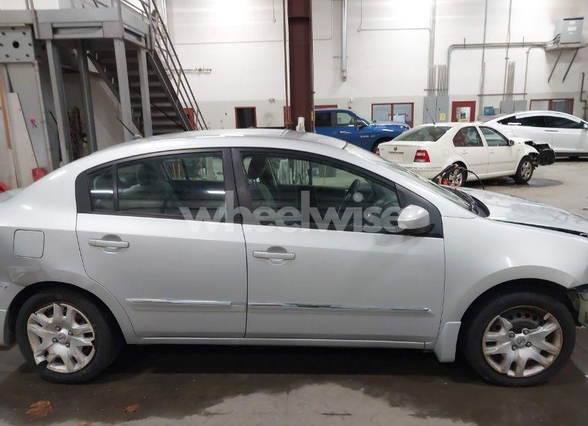 Photo 14 of 2010 Nissan Sentra 2.0S (VIN 3N1AB6AP3AL683414)