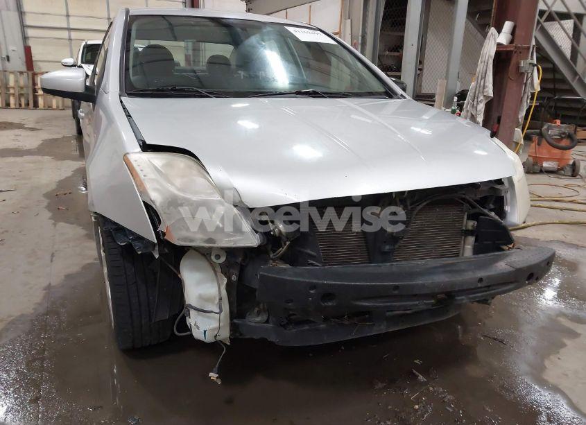 Photo 6 of 2010 Nissan Sentra 2.0S (VIN 3N1AB6AP3AL683414)