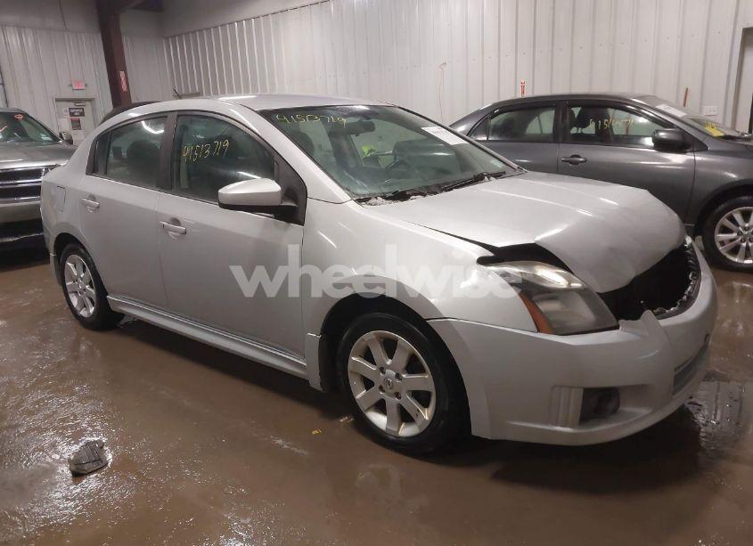 2010 Nissan Sentra 2.0SR (VIN 3N1AB6AP3AL724057) main photo