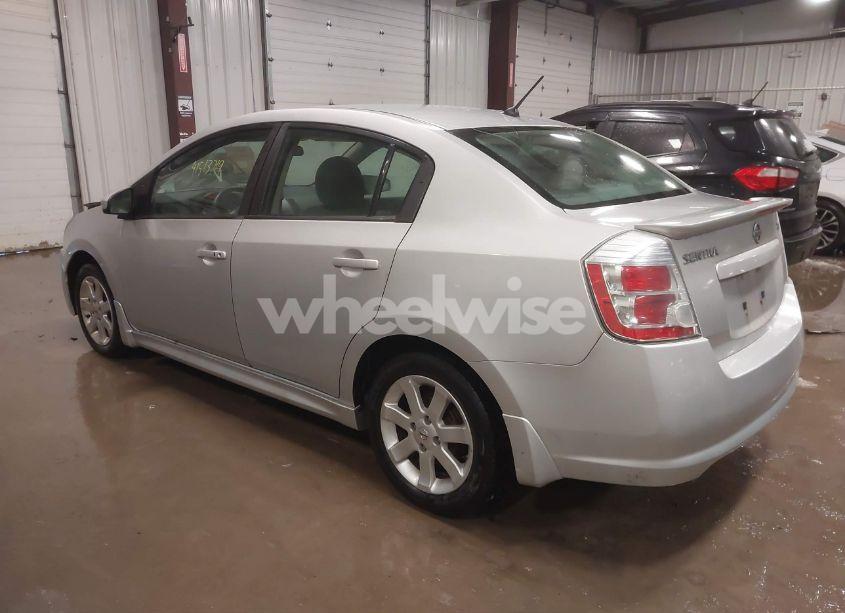 Photo 3 of 2010 Nissan Sentra 2.0SR (VIN 3N1AB6AP3AL724057)