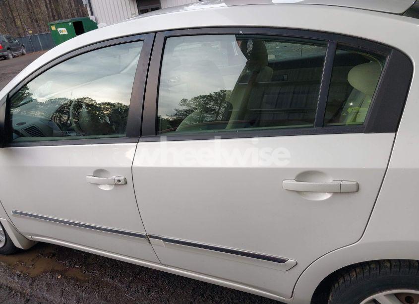 Photo 14 of 2011 Nissan Sentra 2.0S (VIN 3N1AB6AP3BL607466)