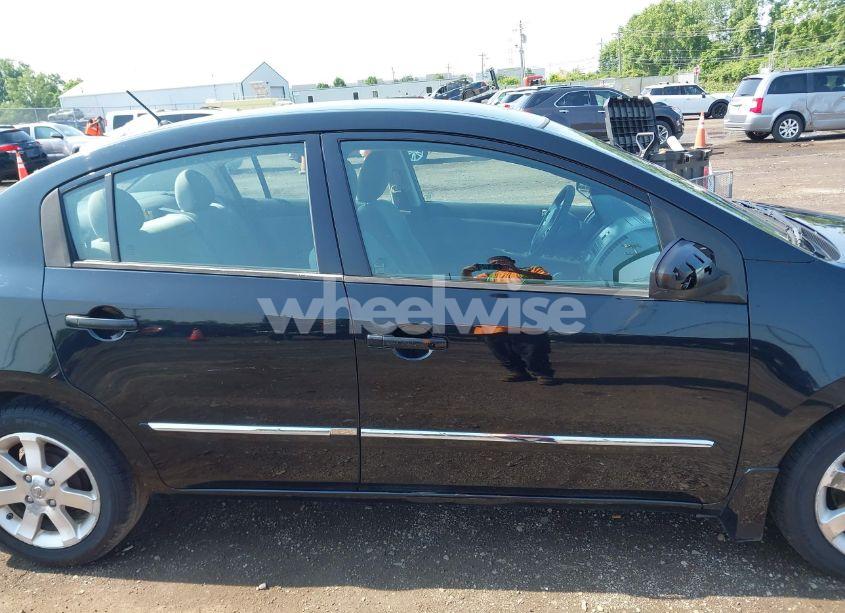Photo 13 of 2011 Nissan Sentra 2.0S (VIN 3N1AB6AP3BL611341)