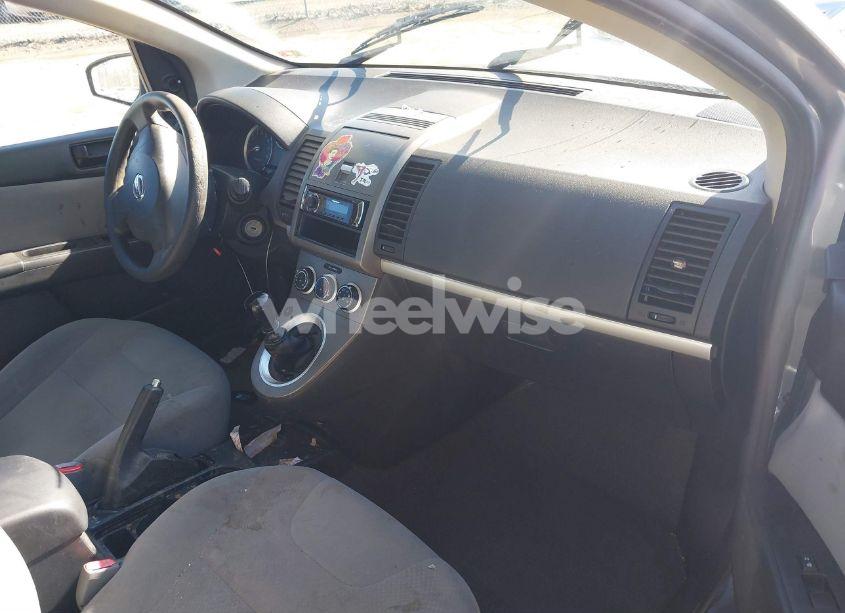 Photo 5 of 2011 Nissan Sentra 2.0 (VIN 3N1AB6AP3BL623215)