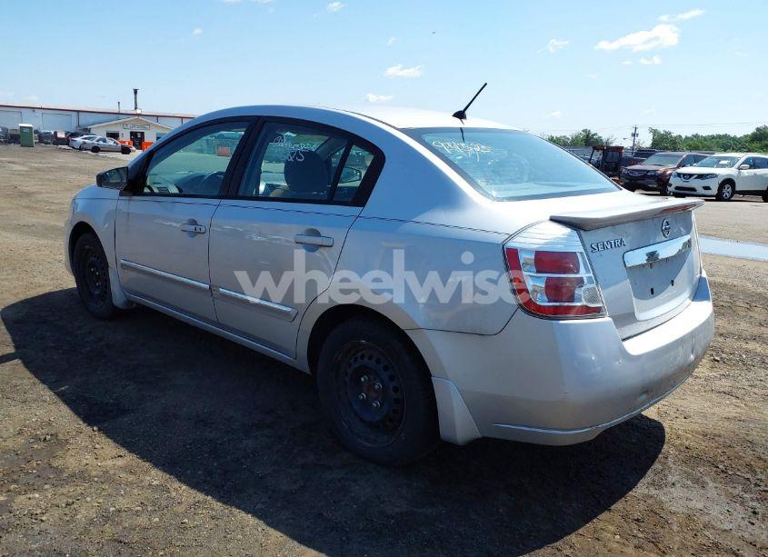 Photo 3 of 2011 Nissan Sentra 2.0S (VIN 3N1AB6AP3BL624803)