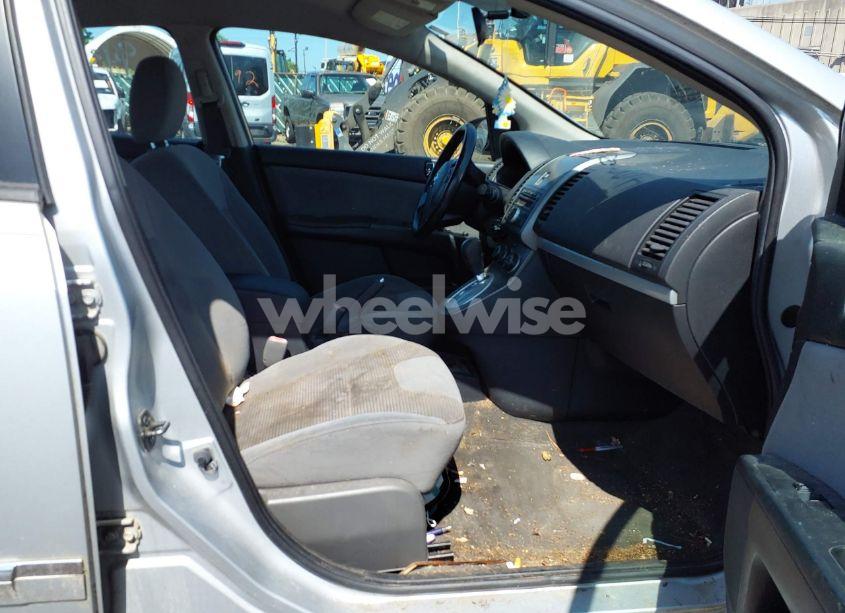 Photo 5 of 2011 Nissan Sentra 2.0S (VIN 3N1AB6AP3BL624803)