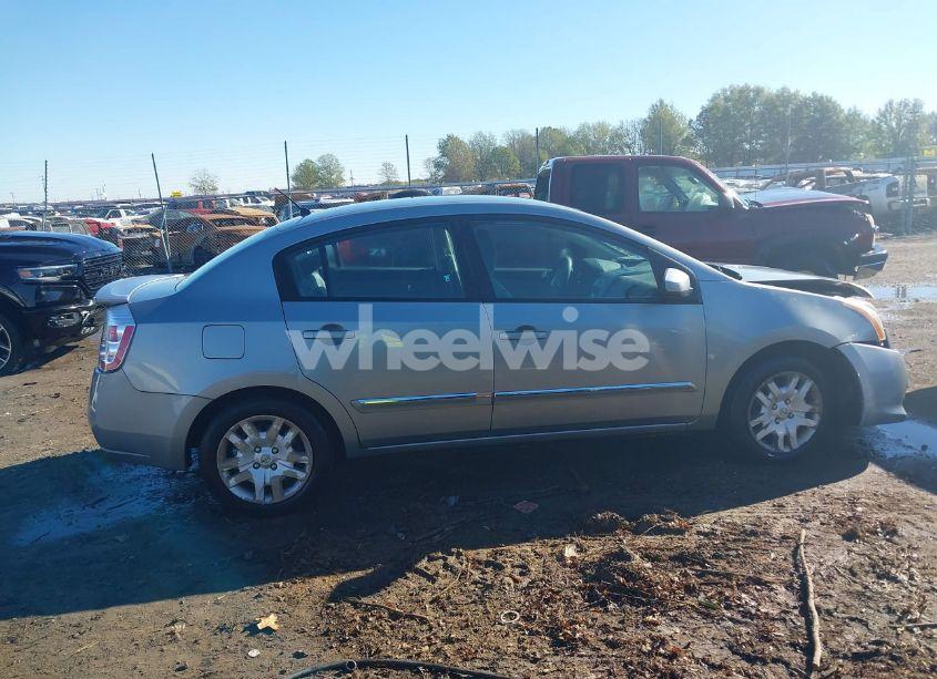 Photo 13 of 2011 Nissan Sentra 2.0S (VIN 3N1AB6AP3BL653279)