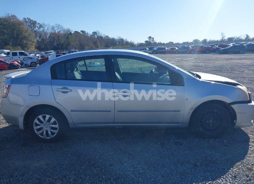 Photo 13 of 2011 Nissan Sentra 2.0 (VIN 3N1AB6AP3BL660572)