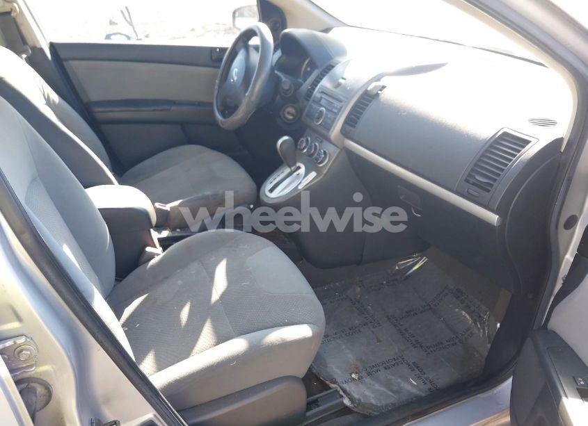 Photo 5 of 2011 Nissan Sentra 2.0 (VIN 3N1AB6AP3BL660572)