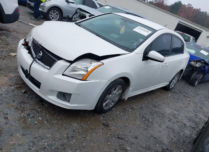 Photo 2 of 2011 Nissan Sentra 2.0SR (VIN 3N1AB6AP3BL664153)