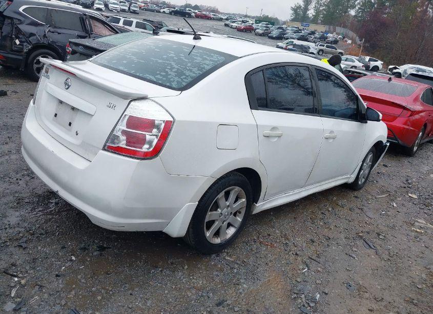 Photo 4 of 2011 Nissan Sentra 2.0SR (VIN 3N1AB6AP3BL664153)