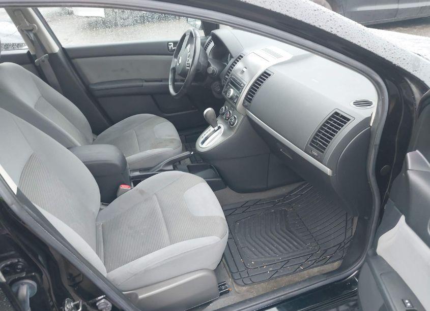 Photo 5 of 2011 Nissan Sentra 2.0SR (VIN 3N1AB6AP3BL674097)