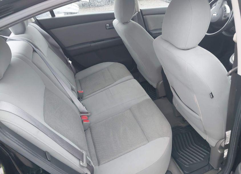 Photo 8 of 2011 Nissan Sentra 2.0SR (VIN 3N1AB6AP3BL674097)