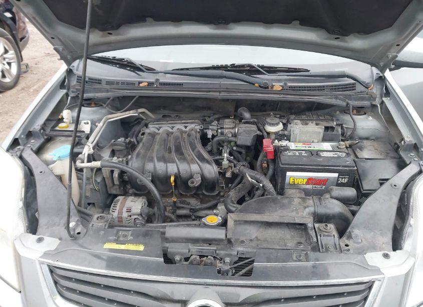 Photo 10 of 2011 Nissan Sentra 2.0S (VIN 3N1AB6AP3BL684841)