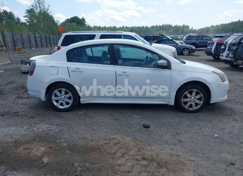 Photo 13 of 2011 Nissan Sentra 2.0/2.0S/SR/2.0SL (VIN 3N1AB6AP3BL691322)