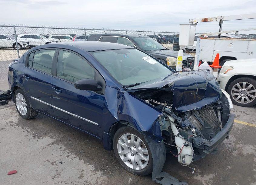 2011 Nissan Sentra 2.0S (VIN 3N1AB6AP3BL692308) main photo