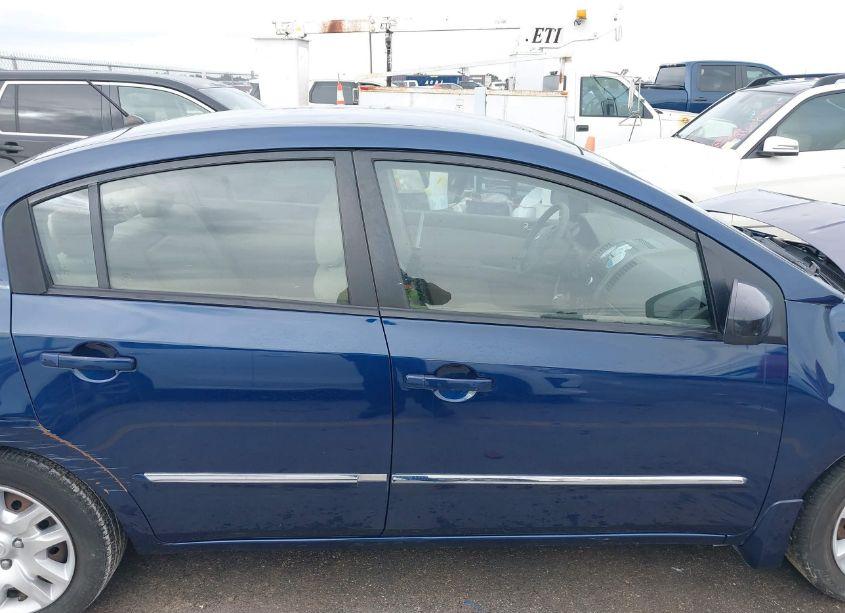 Photo 12 of 2011 Nissan Sentra 2.0S (VIN 3N1AB6AP3BL692308)