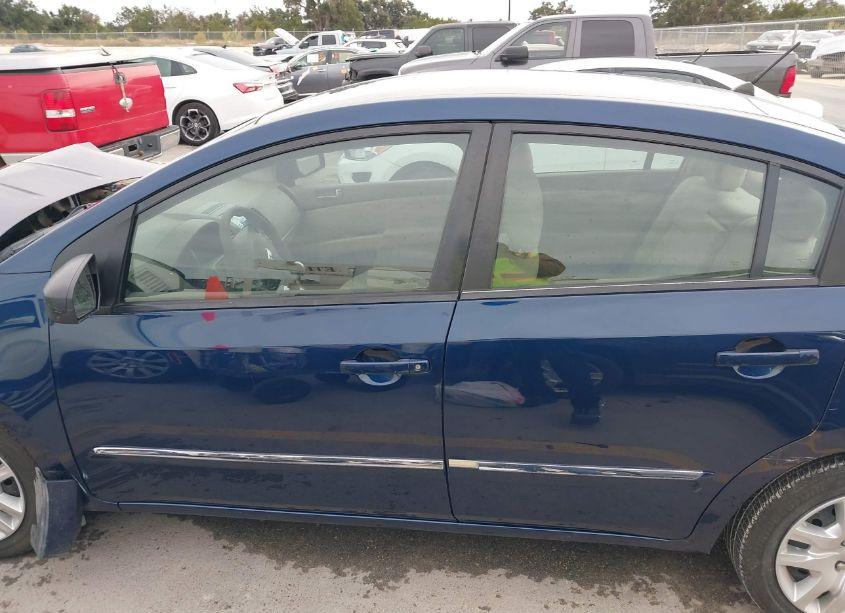 Photo 13 of 2011 Nissan Sentra 2.0S (VIN 3N1AB6AP3BL692308)