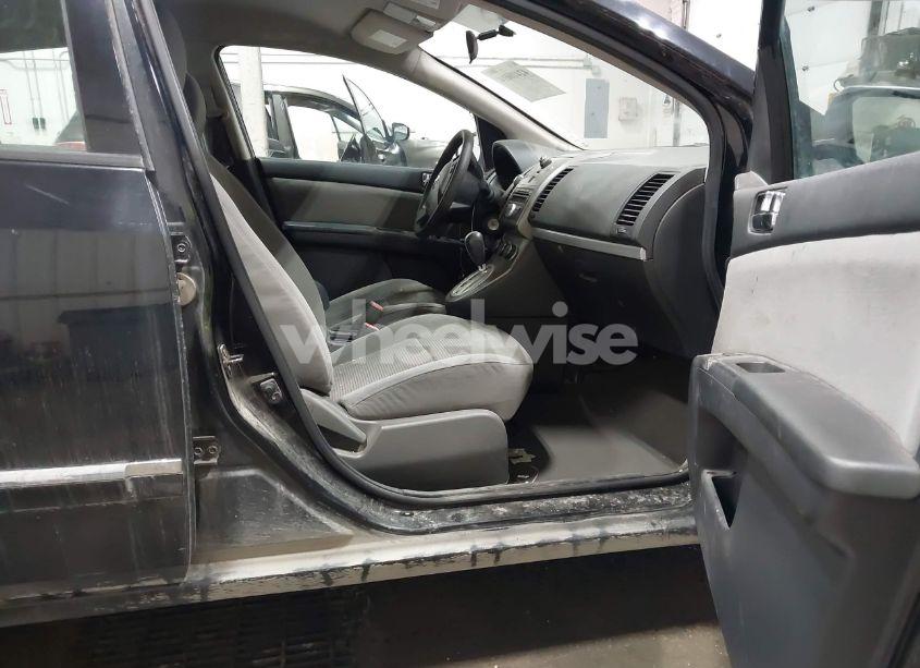 Photo 5 of 2011 Nissan Sentra 2.0S (VIN 3N1AB6AP3BL714646)