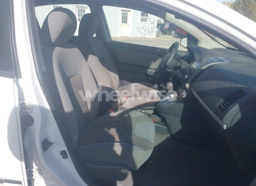 Photo 5 of 2011 Nissan Sentra 2.0S (VIN 3N1AB6AP3BL716042)