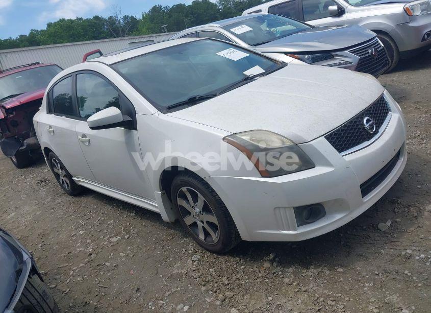 2011 Nissan Sentra 2.0SR (VIN 3N1AB6AP3BL718941) main photo