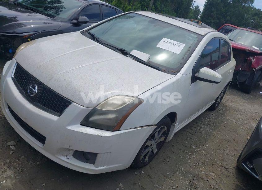 Photo 2 of 2011 Nissan Sentra 2.0SR (VIN 3N1AB6AP3BL718941)