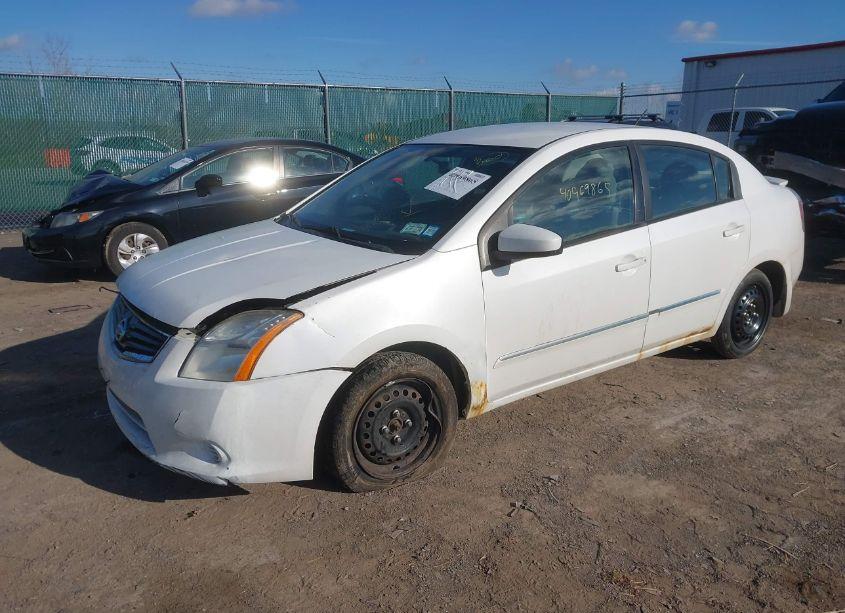 Photo 2 of 2011 Nissan Sentra 2.0S (VIN 3N1AB6AP3BL723444)