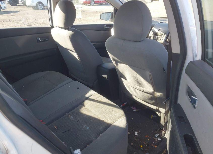 Photo 8 of 2011 Nissan Sentra 2.0S (VIN 3N1AB6AP3BL723444)