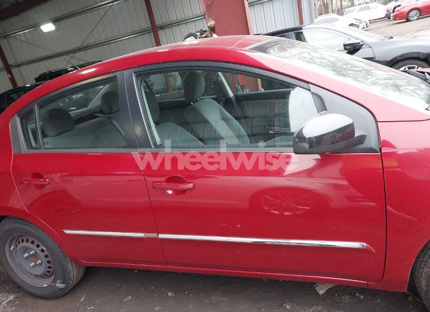 Photo 13 of 2012 Nissan Sentra 2.0 S (VIN 3N1AB6AP3CL722053)