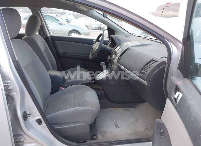 Photo 5 of 2012 Nissan Sentra 2.0 S (VIN 3N1AB6AP3CL759359)