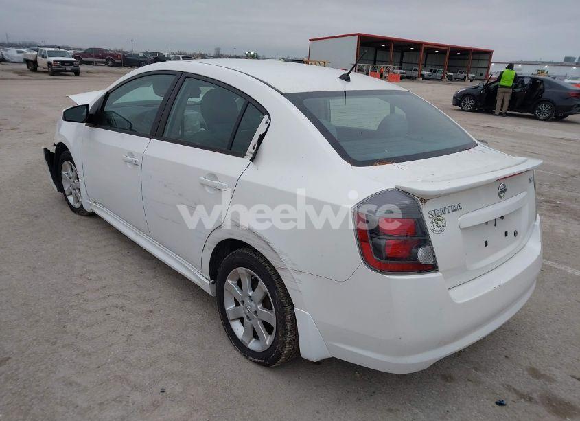 Photo 3 of 2010 Nissan Sentra 2.0SR (VIN 3N1AB6AP4AL615011)