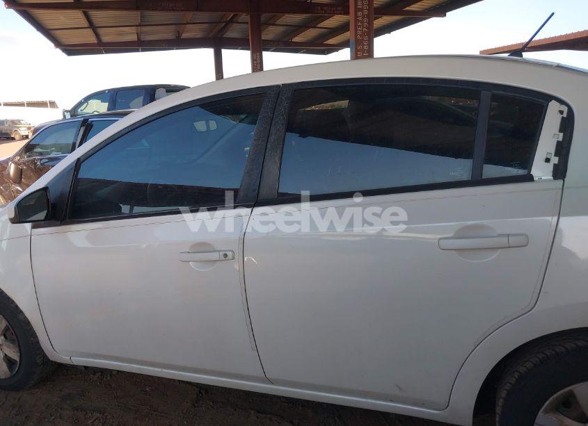 Photo 14 of 2010 Nissan Sentra 2.0 (VIN 3N1AB6AP4AL625702)