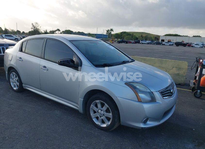 2010 Nissan Sentra 2.0SR (VIN 3N1AB6AP4AL694311) main photo