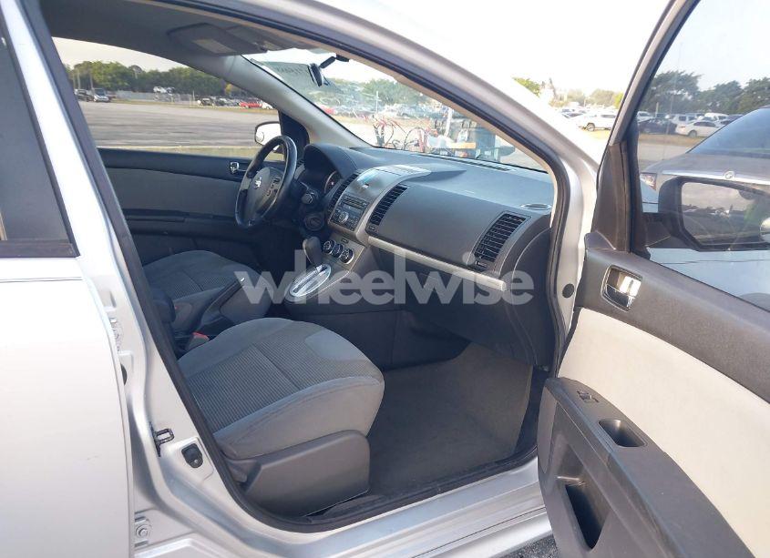 Photo 5 of 2010 Nissan Sentra 2.0SR (VIN 3N1AB6AP4AL694311)