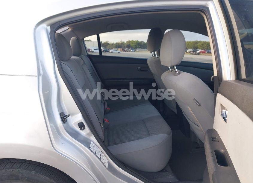 Photo 8 of 2010 Nissan Sentra 2.0SR (VIN 3N1AB6AP4AL694311)