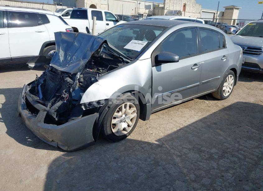 Photo 2 of 2010 Nissan Sentra 2.0S (VIN 3N1AB6AP4AL720826)
