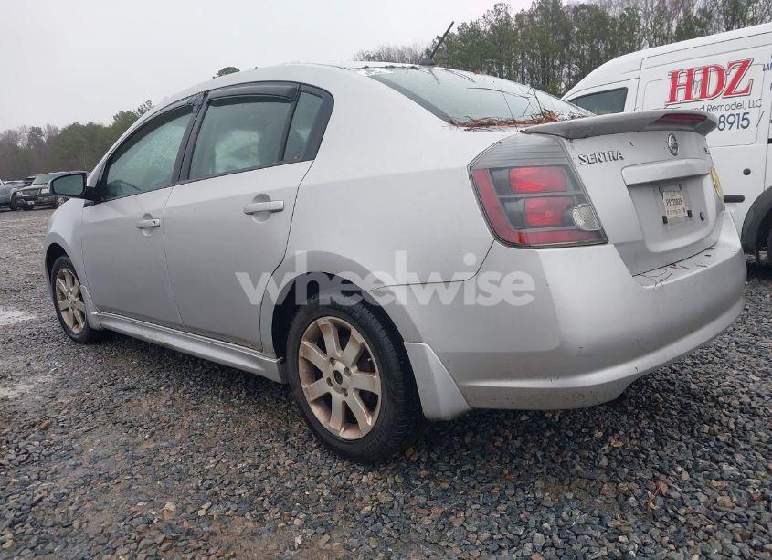 Photo 3 of 2010 Nissan Sentra 2.0SR (VIN 3N1AB6AP4AL729560)