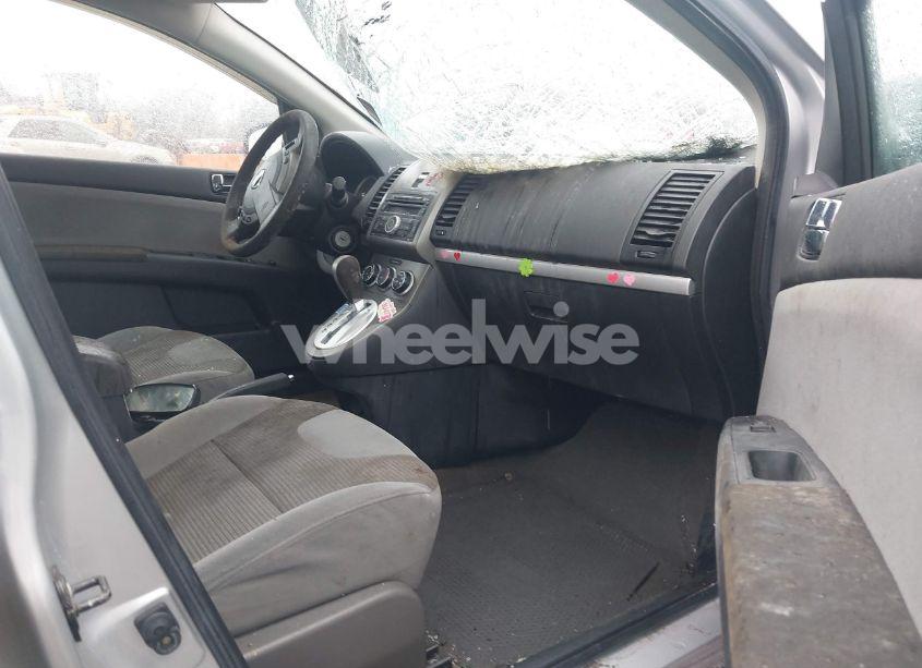 Photo 5 of 2010 Nissan Sentra 2.0SR (VIN 3N1AB6AP4AL729560)