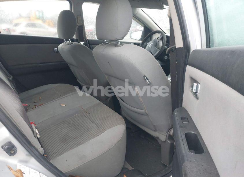 Photo 8 of 2010 Nissan Sentra 2.0SR (VIN 3N1AB6AP4AL729560)